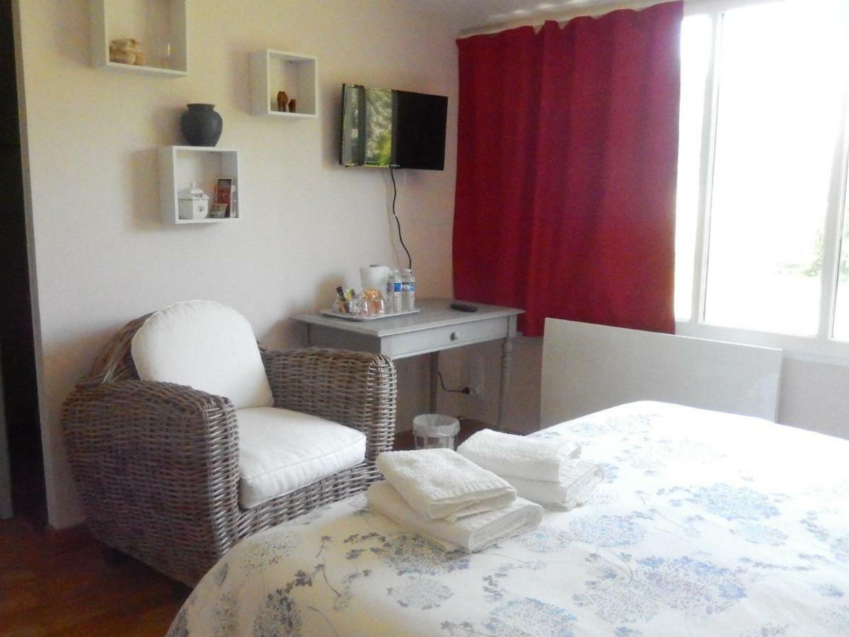 Chambres D'Hote Le Prelude Saint-Martin-des-Noyers Экстерьер фото